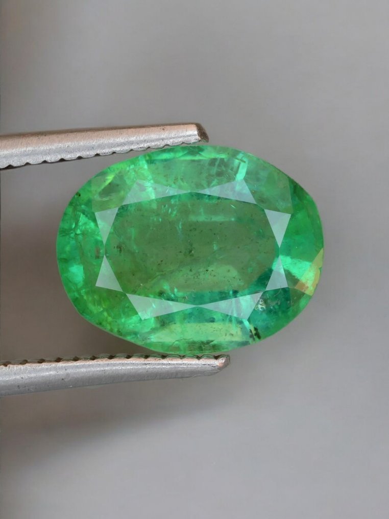Fără preț de rezervă Verde Smarald  - 5.19 ct - Asociația internațională de pietre prețioase colorate (ICA GemLab) #1.0