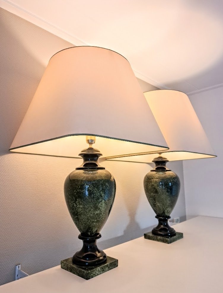Table lamp (2) - A set of very large impressive ceramic table lamps - 81 cm high - 4 kg. #2.1
