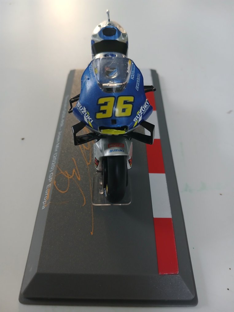 Suzuki MotoGP Team - MotoGP - Joan Mir - 2020 - μοντέλο μοτοσικλέτας κλίμακας 1/18 #1.0