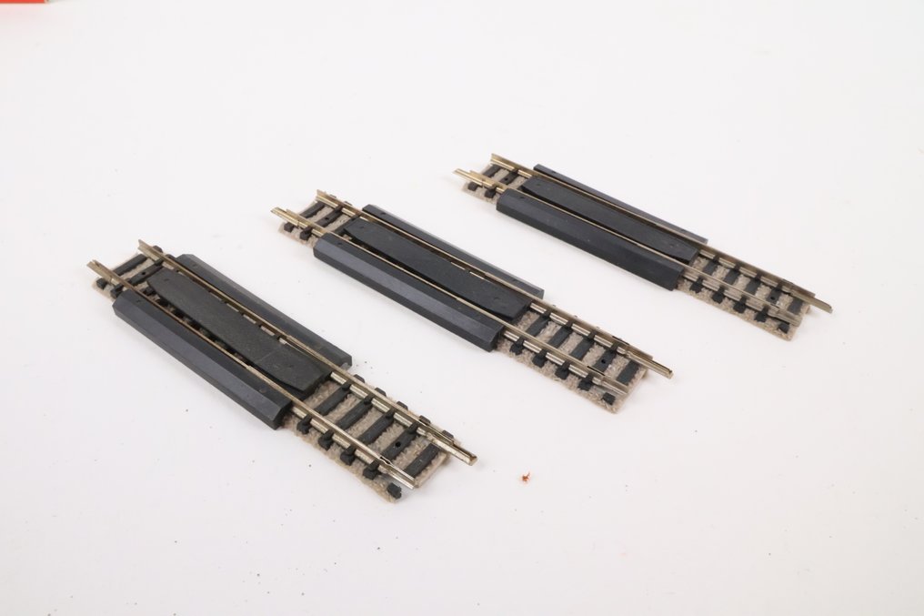 Fleischmann N - 9101/02/10/15 - Modeltog skinner (21) - Diverse Piccolo skinner #3.2