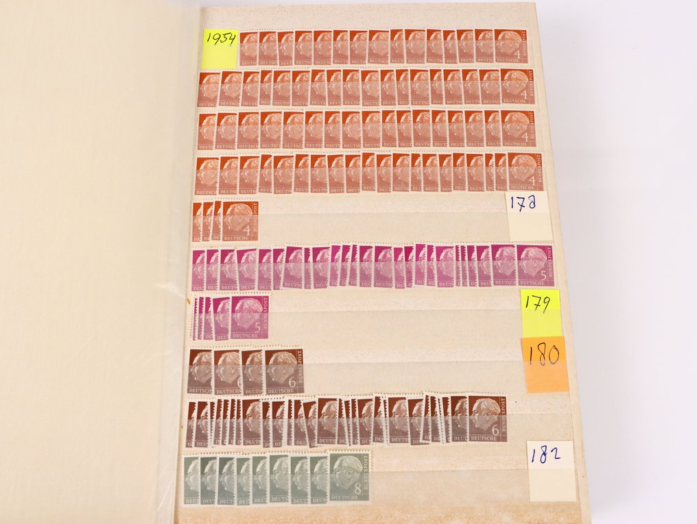 德国 1954/2000 - 新鲜的联邦邮政收藏，放在库存相册中 #1.0