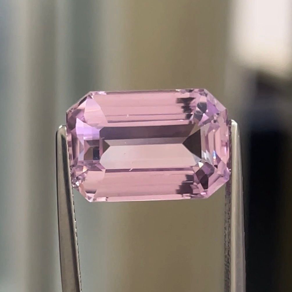 Ingen mindstepris - 1 pcs Lyserød, Violet Kunzit - 17.11 ct - International Colored Gemstone Association (ICA GemLab) - Sjældent! #1.0