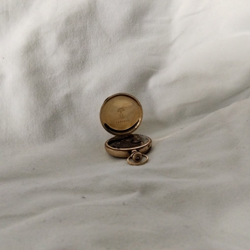 Betsey Ross - 1900-1949 #3.2