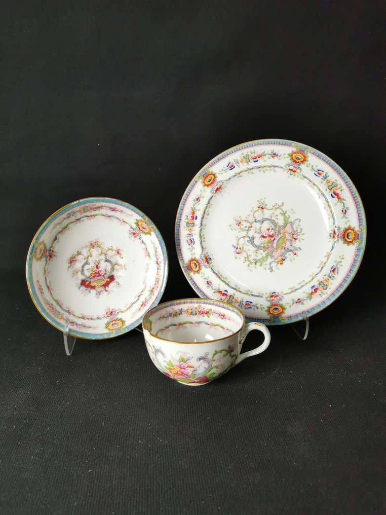 Cauldon England - Fiori e dorato - Tazza da tè con piattino - Kopp och fat (3) - Porslin #1.0