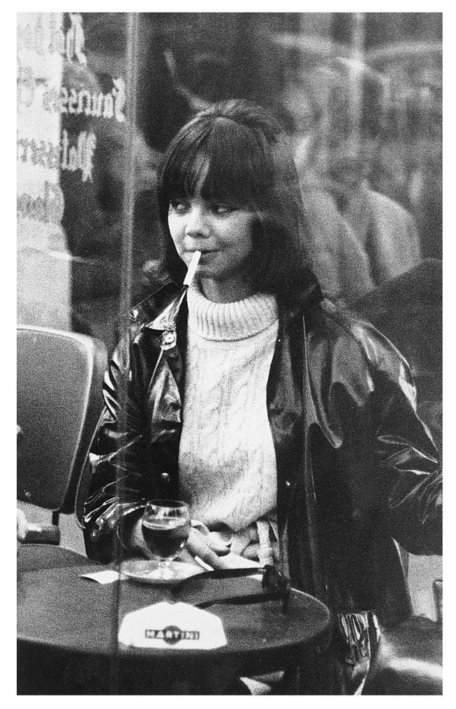 Hubertus Hierl (1940) - Existentialistin im  Café de Flore (Paris 1964) #1.0