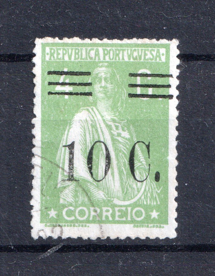Portugal 1928 - Ceres with surcharge 10 s/4 c. in Toothed 15 x 14 - Mundifil 456k #1.0