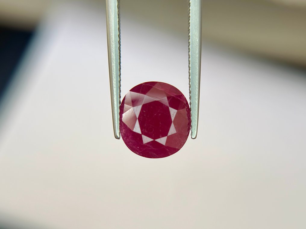 沒有保留價 - 1 pcs  紅色 紅寶石  - 5.50 ct - Bellerophon Gemlab - 莫桑比克无加热红宝石 #4.3