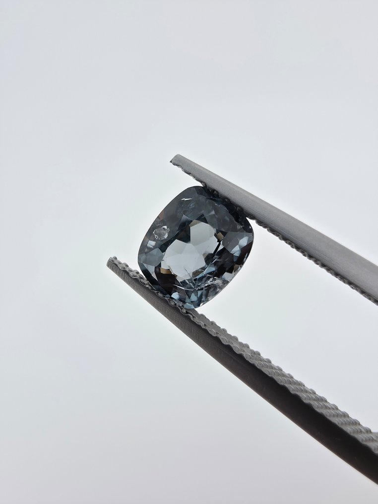 Nincs minimálár Kék, Szürke Spinell - 1.42 ct - Antwerpeni Drágakővizsgálati Laboratórium (ALGT) #3.2