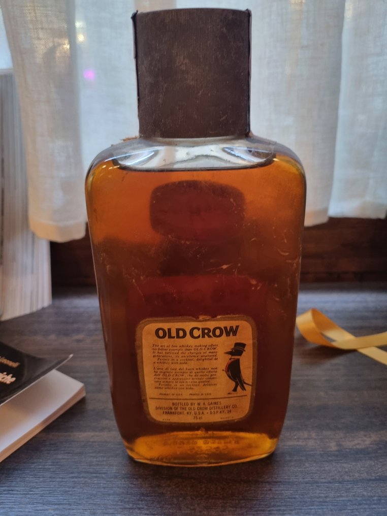 Old Crow 6 years old Traveler - 86 Proof - b. 1970s - 75cl #4.3