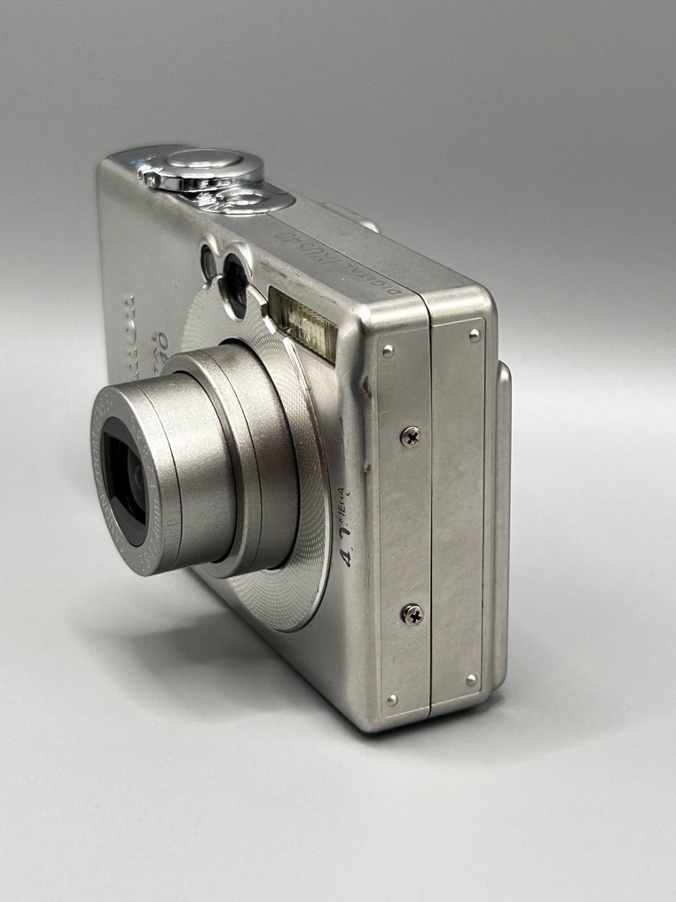 Canon Digital IXUS 40 Cámara digital #1.0
