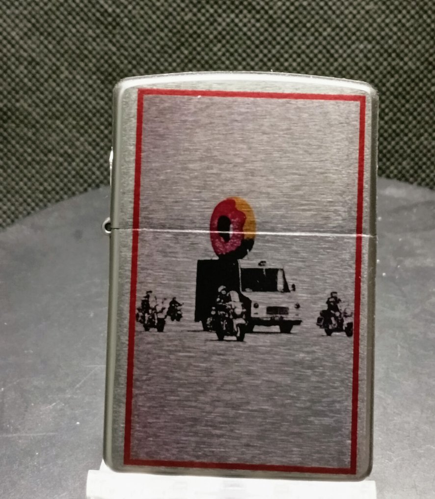 Zippo - Banksy 7 - Zonder minimumprijs - Zakaansteker - Messing #1.0
