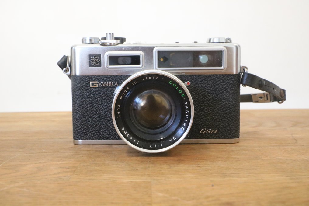 Yashica Electro 35 GSN + Color Yashinon-DX 1,7/45mm | Cámara analógica #1.0