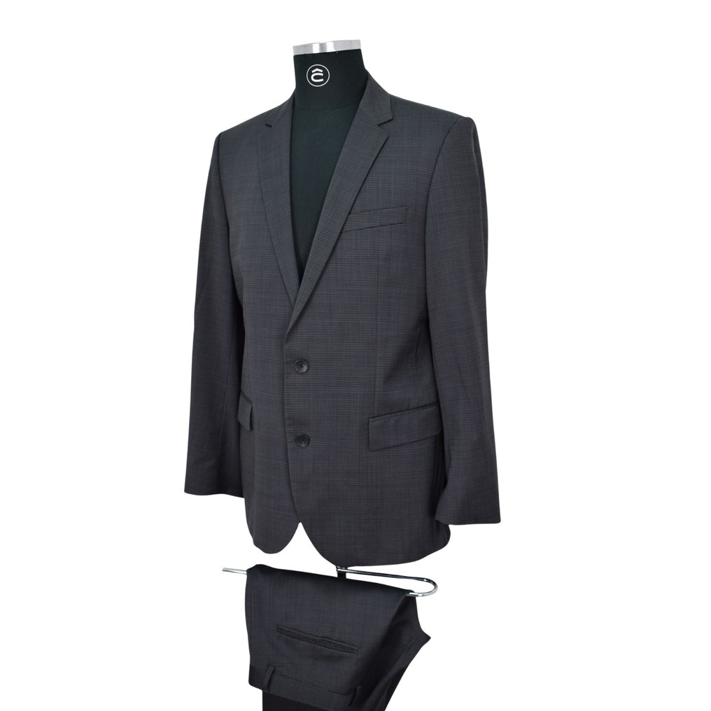 Hugo Boss Virgin Wool - 男士西装 #1.0