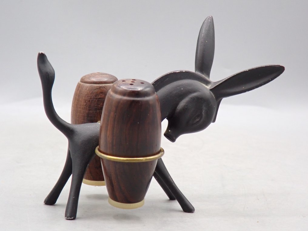 Herta Baller - Walter Bosse - Zout- en pepervaatjes - ezel - Messing, Hout #1.0