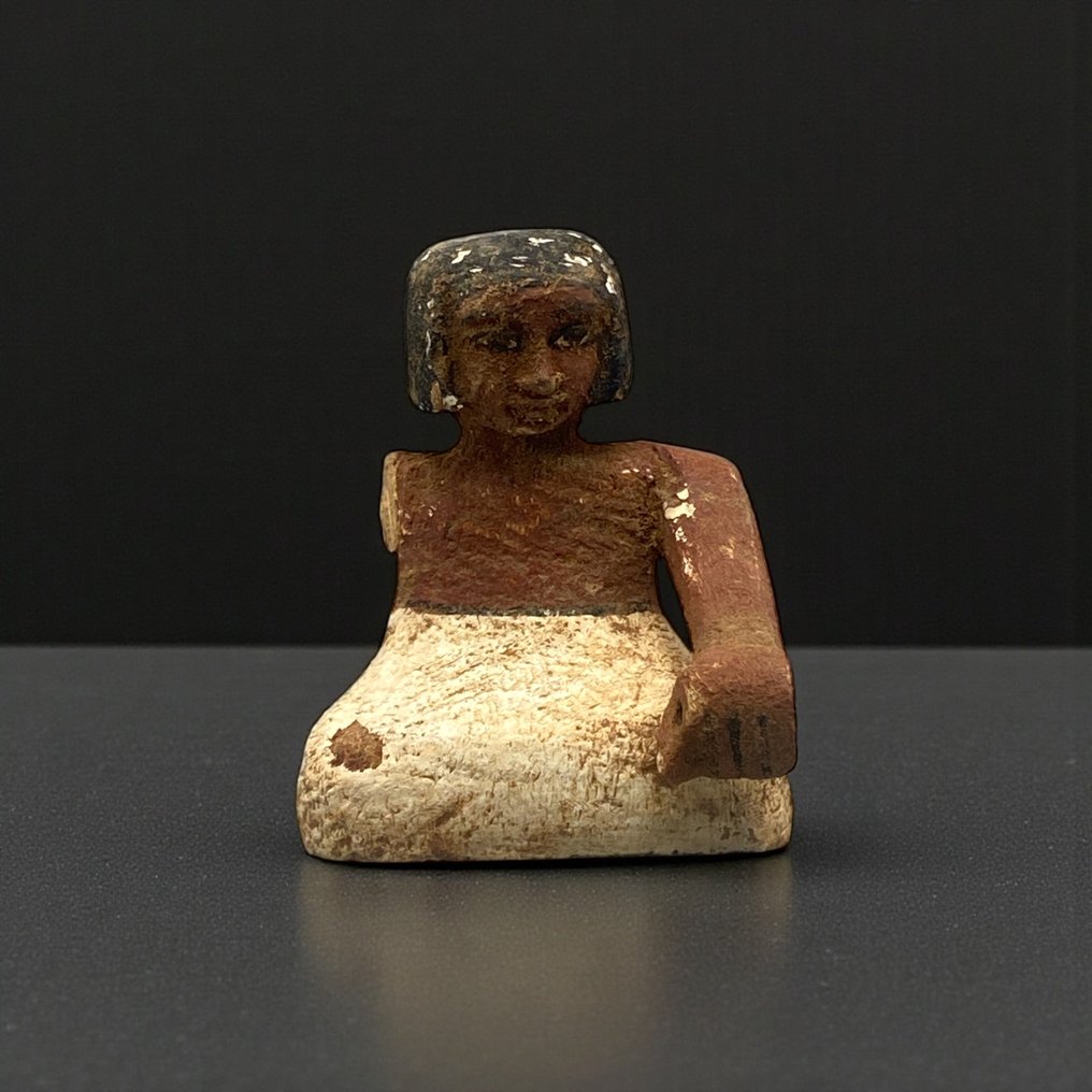 Replica of ancient Egyptian Wooden Servant Statue  (No reserve price) #1.0