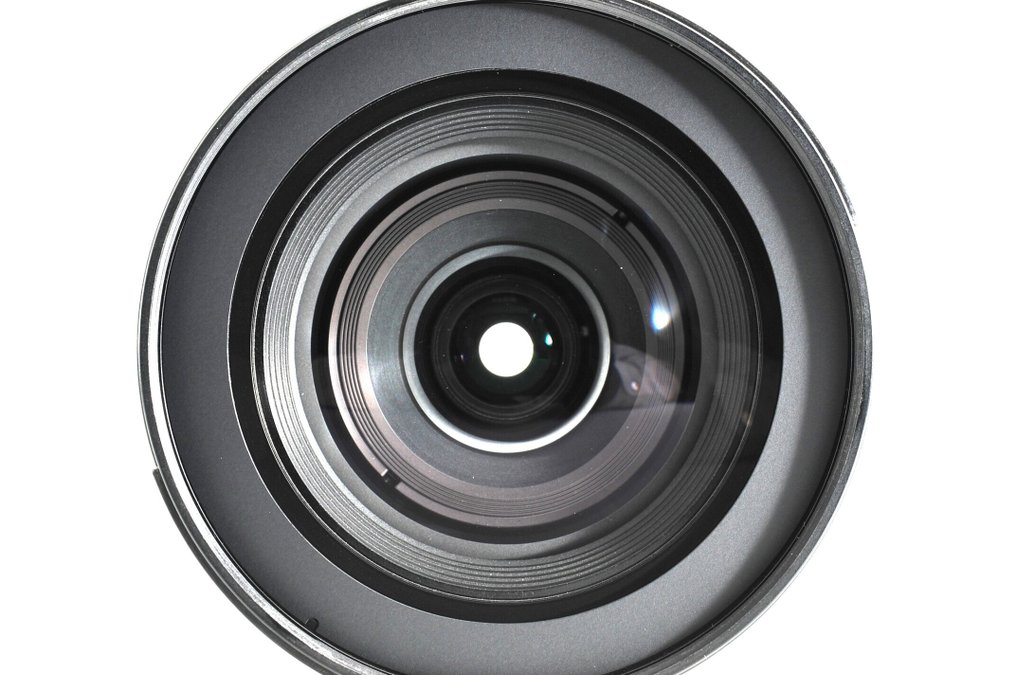 Nikon AF-S DX Nikkor 2.8-4/16-80mm E ED VR [#1015] Objectif d’appareil photo #3.2