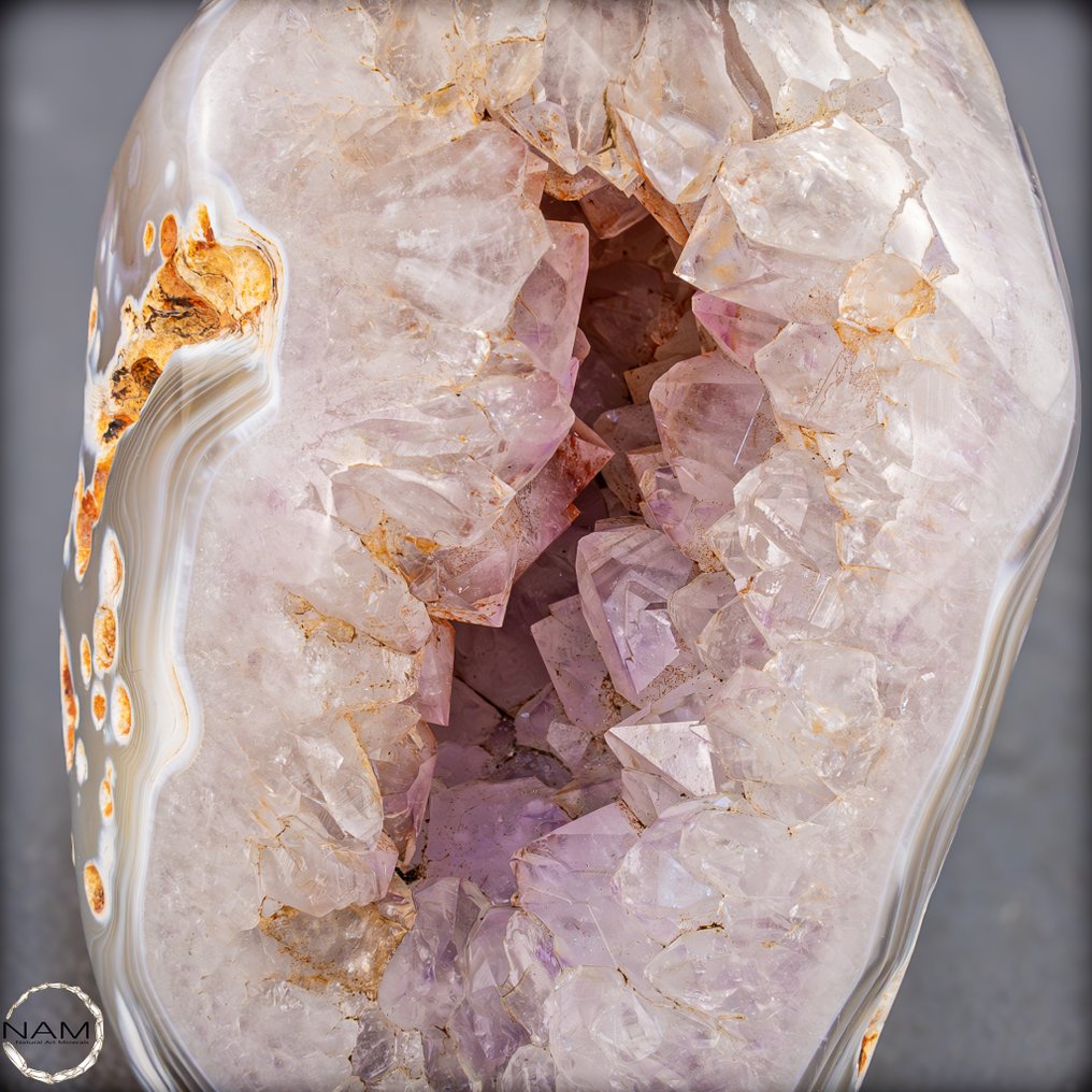 Druse d'améthystes exclusives à l'achat, d'Uruguay Élégance profonde & éclat en perfection- 907.82 g #1.0