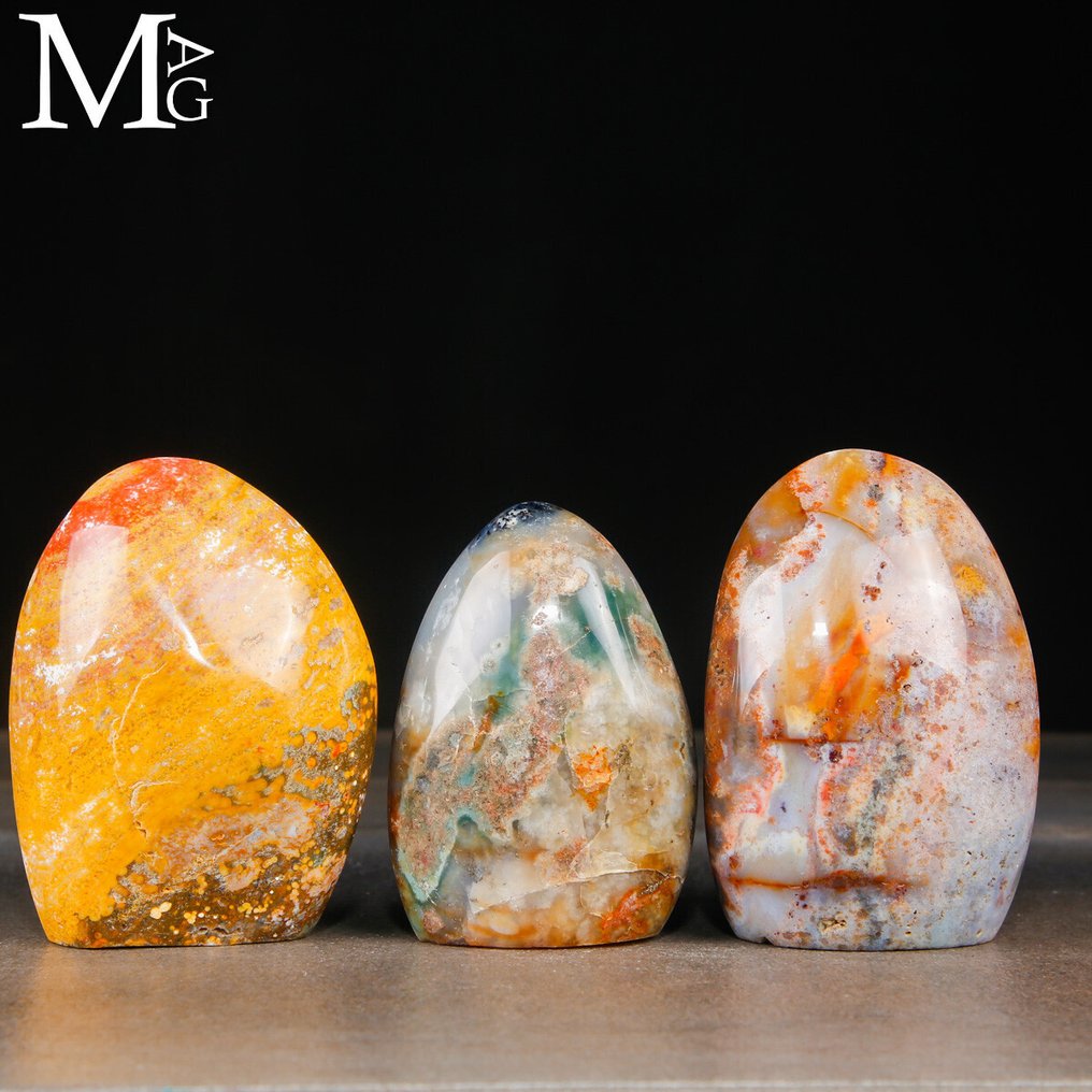 Underbar Polycrome Jasper från Madagaskar - Set om tre delar i fri form - Höjd: 101 mm - Bredd: 69 mm- 1049 g #1.0