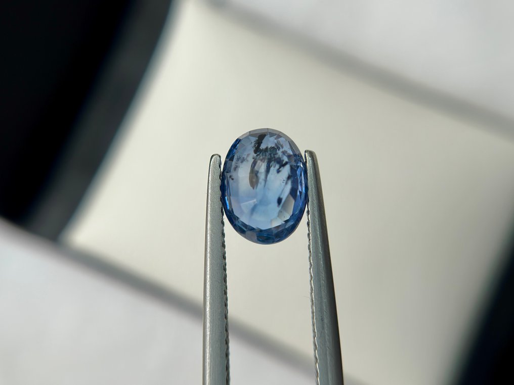 χωρίς τιμή ασφαλείας - 1 pcs  Μπλε Ζαφείρι  - 2.45 ct - Bellerophon Gemlab - Ζαφείρι Ceylon Μπλε #3.2