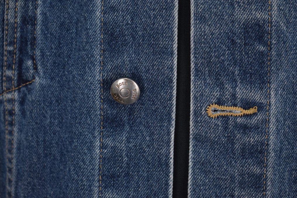 Hugo Boss - Takki #3.2