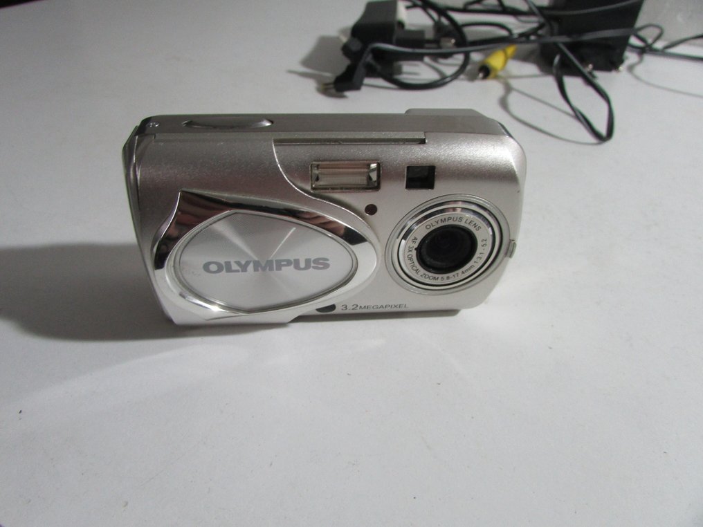 Olympus, super Techniks FE-100; Stylus 7030; FE-?; onbekend model (meerdere compacte modellen) Digitale Kompaktkamera #2.1