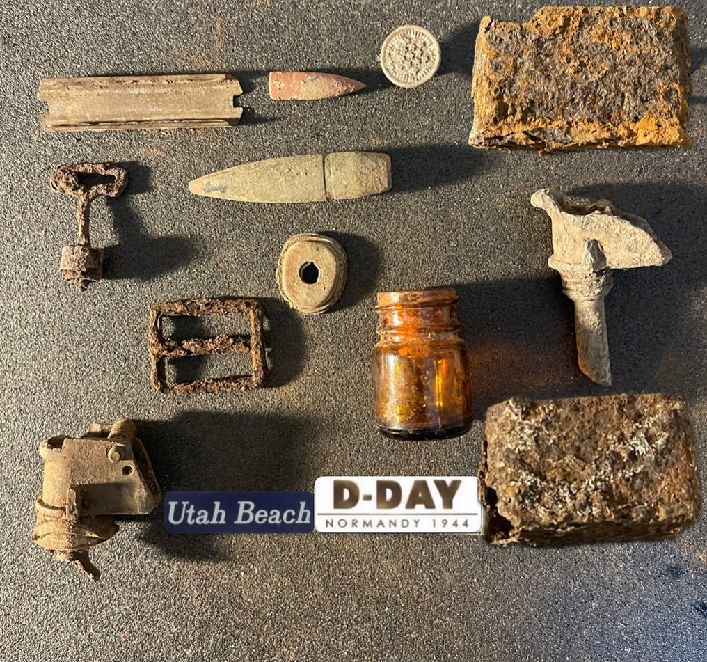 Stati Uniti - Molti reperti dalla spiaggia di UTAH, D-Day - Normandia - Attrezzatura militare - 1944 #1.0