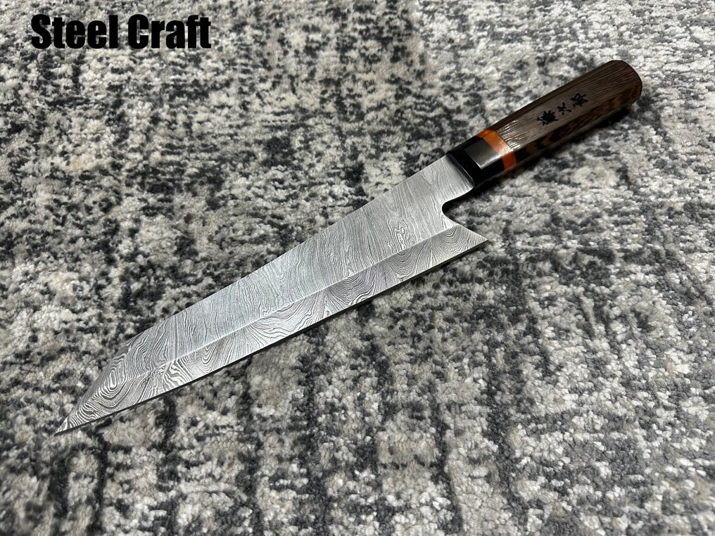 Coltello da cucina - Coltello giapponese - Acciaio giapponese premium – Coltello da cucina professionale - Acciaio giapponese e manico ergonomico - Giappone - Chef Favourite #1.0