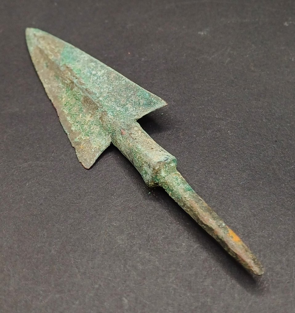 Bronze Age Bronze Delta Arrowhead - 115 mm (No reserve price) #4.3