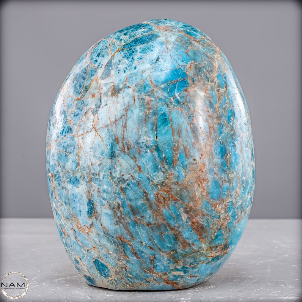 闪亮的马达加斯加自然形态的磷灰石 一个迷人的蓝色自然宝石- 1661.38 g #1.0