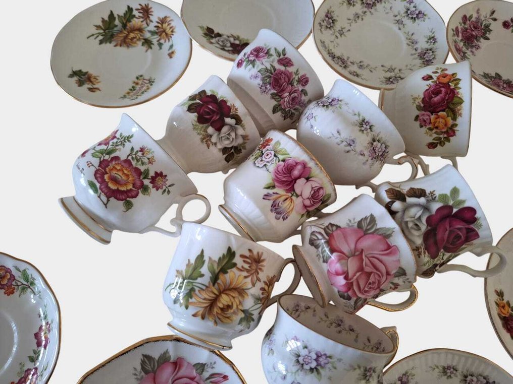 Royal Windsor, Rosina, Elizabethan - Cup and saucer (20) - Porcelain, Bone china #4.3