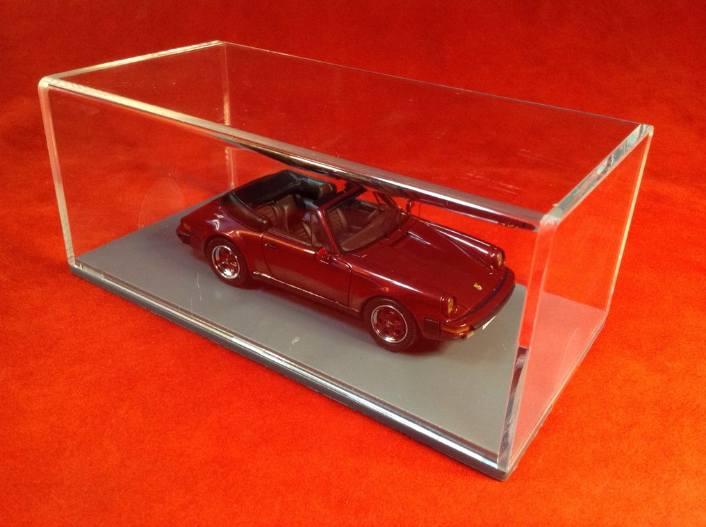 Neo Scale Models 1:43 - 模型運動車 - ref. #43252 Porsche 911 Carrera Cabriolet USA 1995 - met. wine red - 卓越品质——限量版,如今难以找到 #1.0