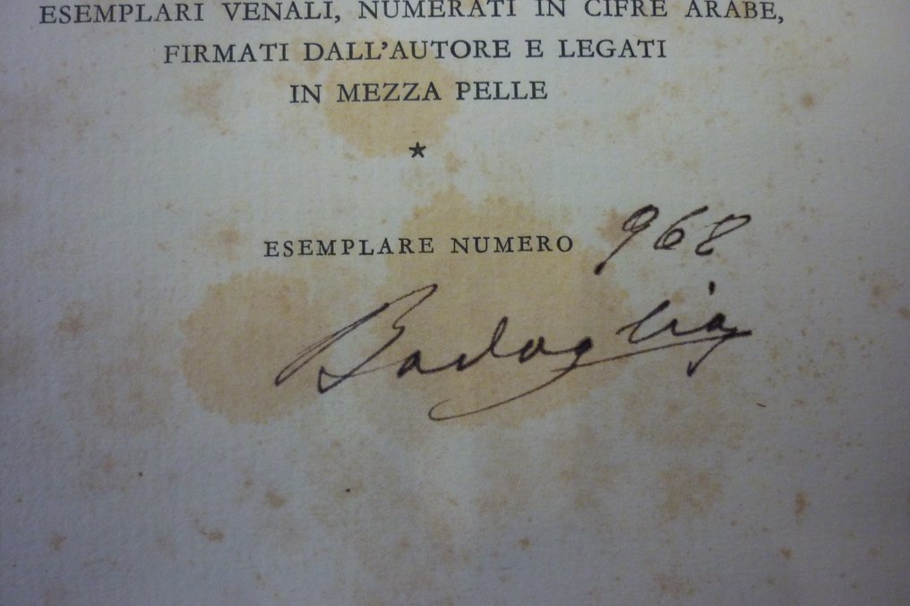 Αυτογράφημα με στυλό του Maresciallo Badoglio σε βιβλίο σε αριθμημένο αντίτυπο, Ο Πόλεμος της - Πλήρες χαρτογραφικό υλικό - Βασίλειο της Ιταλίας φασιστικό - Με προλεγόμενο του Mussolini - Στρατιωτικά αξεσουάρ - 1936 #3.2
