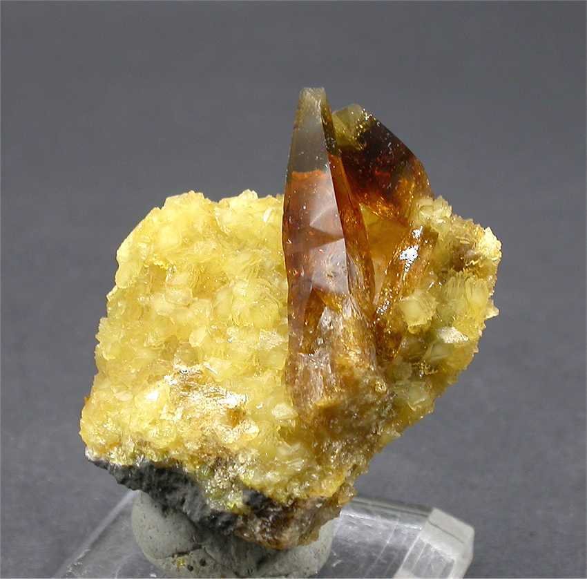 Baryte Crystals on matrix - Height: 4.5 cm - Width: 4 cm- 300 g - (1) #1.0