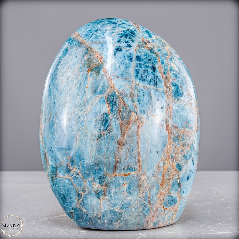 闪亮的马达加斯加自然形态的磷灰石 一个迷人的蓝色自然宝石- 1661.38 g #4.3