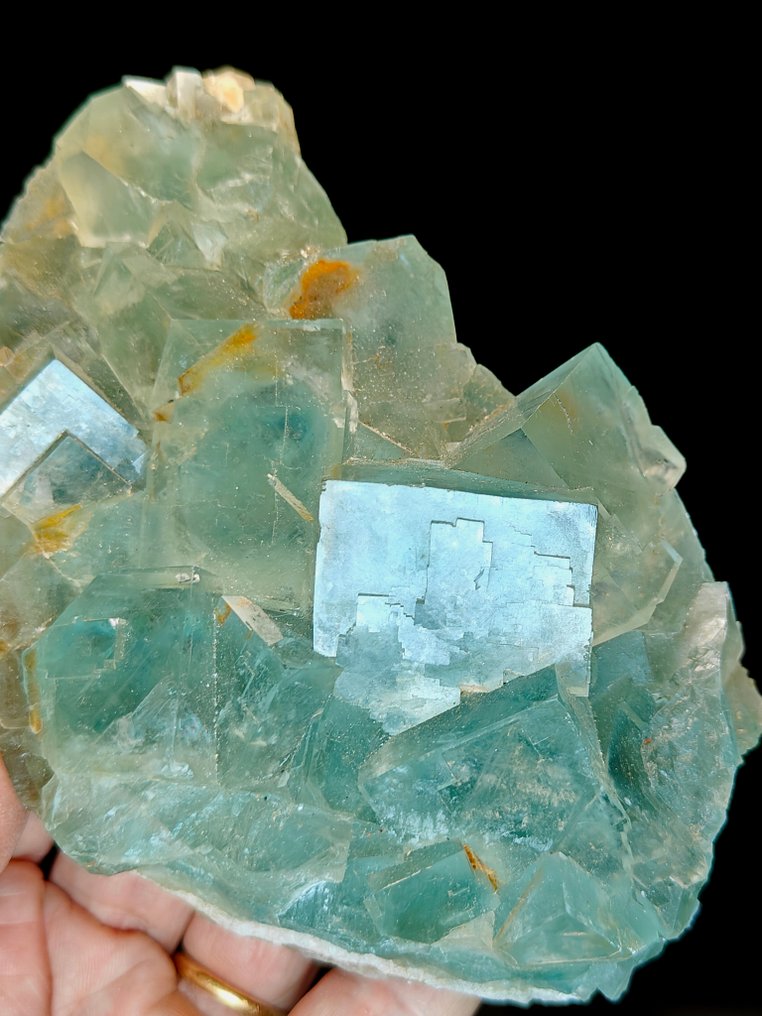 Blue Green Fluorite Crystals on matrix - Height: 13 cm - Width: 10 cm- 973 g #1.0