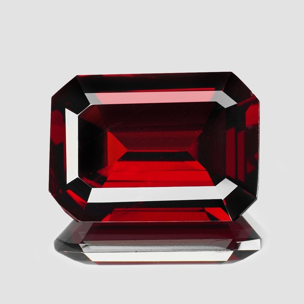 1 pcs  Κόκκινο Ροδολίτης  - 9.19 ct - Διεθνής Ένωση Έγχρωμων Πολύτιμων Λίθων (ICA GemLab) #1.0