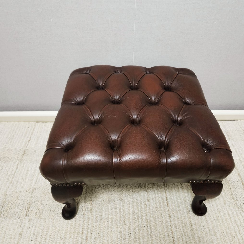 軟墊 - Chesterfield风格脚凳 - 木, 皮革 #1.0