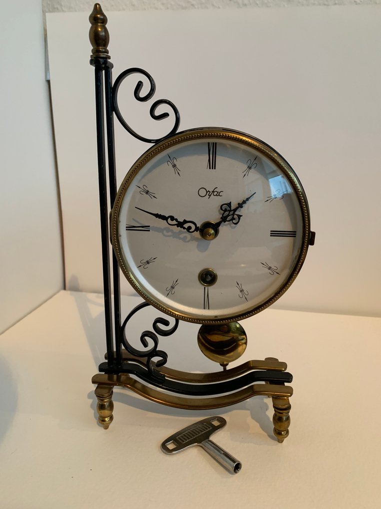 Mantel clock - Copper, Iron - 1960-1970 - Miniature station clock #1.0