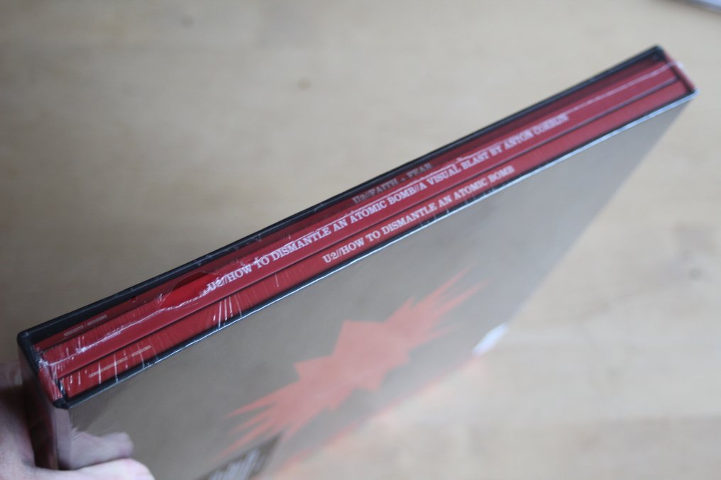 U2 - How To Dismantle An Atomic Bomb 5CD / Super Deluxe Edition, 20th Anniversary - Συλλογή CD - 2024 #4.3