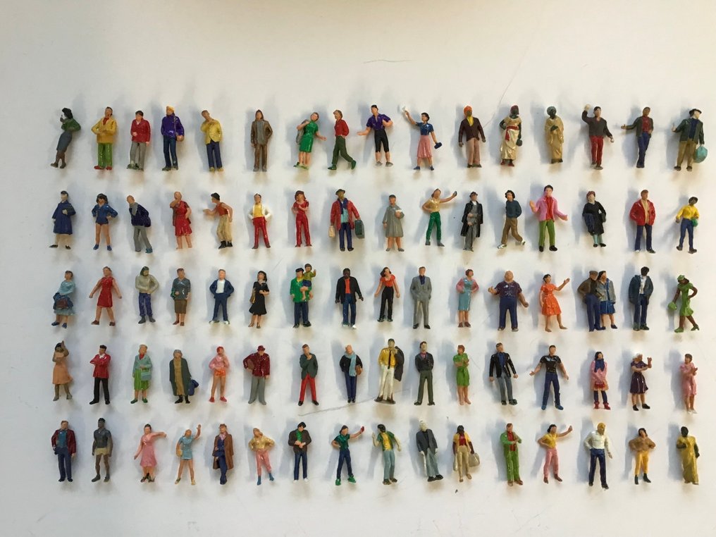 Preiser H0 - Figurer till modelltåg (80) - Resenärer och fritidsaktiviteter #1.0