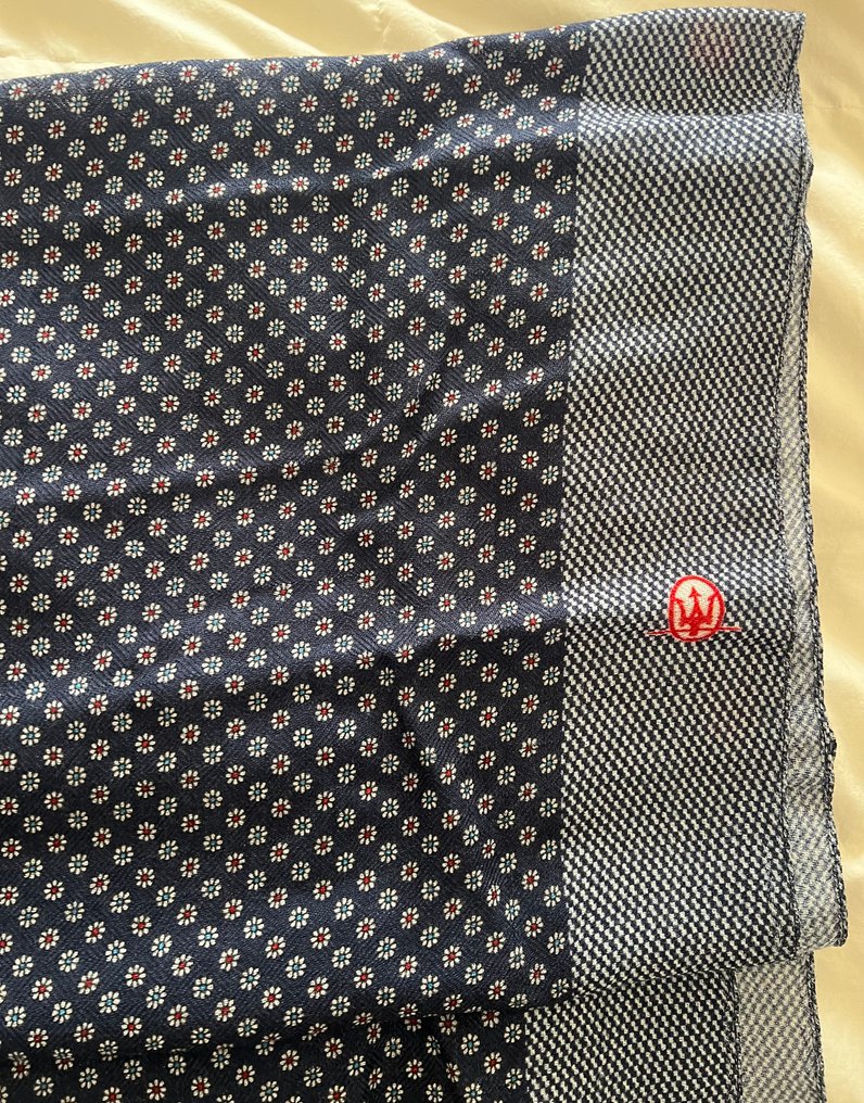 Other brand - Maserati - Sciarpa #2.1