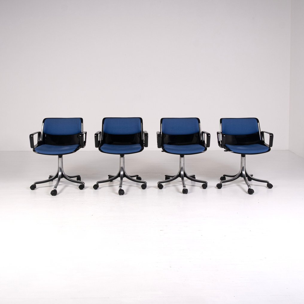 Tecno - Osvaldo Borsani - Sedia (4) - Modus - Alluminio, Polipropilene, Tessuto #1.0