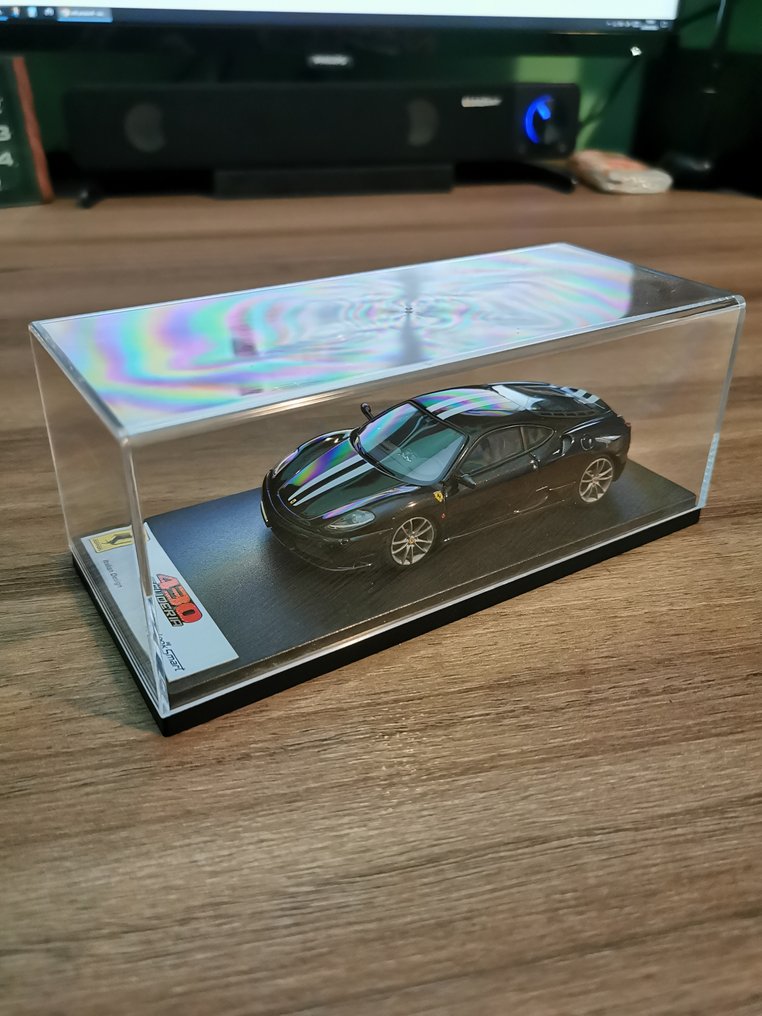 Look Smart 1:43 - Model sports car - Ferrari 430 scuderia #1.0