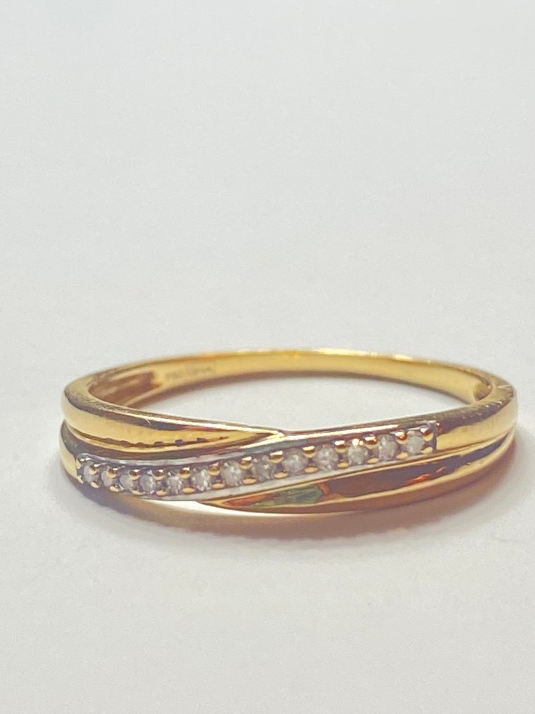 Ei pohjahintaa - Sormus - 18 kt. Keltakulta Timantti (Luonnollinen) #1.0