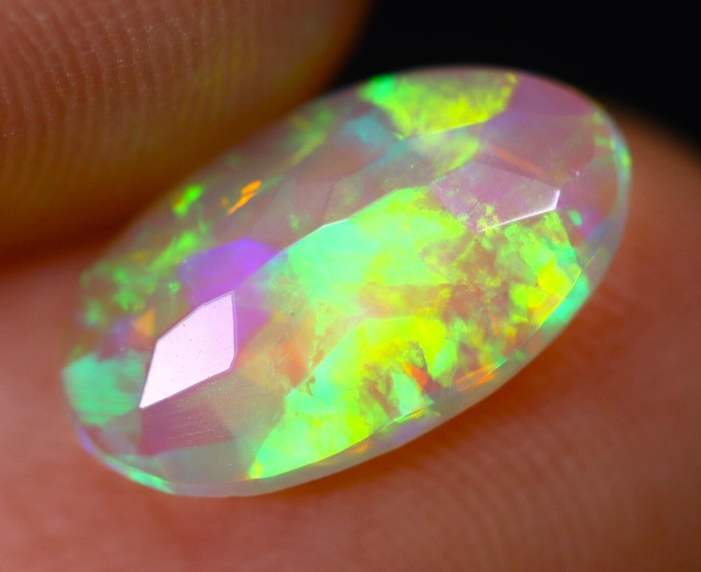 1.40 ct - Top Colors - Φυσκός Πολυεδρικός Κρύσταλλος Opal - Δείτε το βίντεο!- 0.28 g #4.3