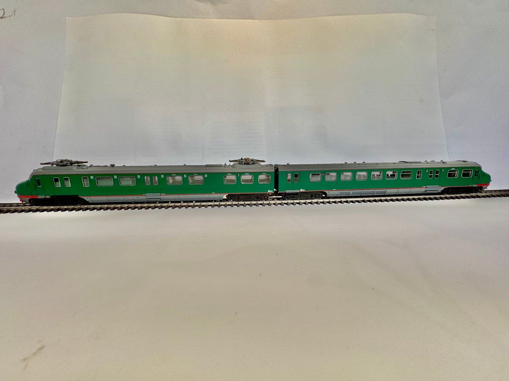 Piko H0 - 57521 - Rame automotrice (2) - Hondekop Mat 54 dans la configuration classique vert/rouge (période III) - NS #3.2