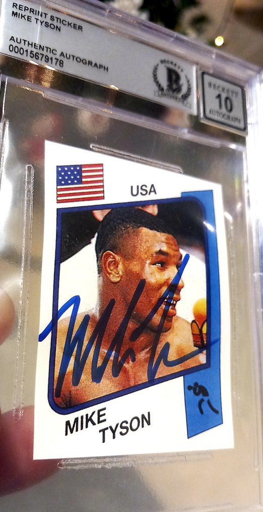 Panini Mike Tyson AUTHENTIC AUTO - Beckett 10 - 1 Graded card #2.1