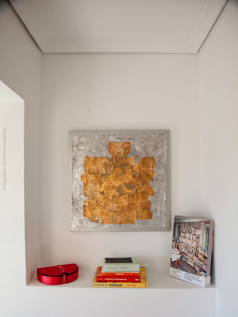 Fran Gonzalez 1959 (Contemporary Gilding) - Fontana Quadrata #1.0