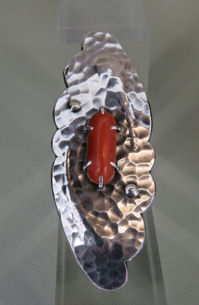 Broche com escamas 1935/36, escola de Amsterdã (D.P.M. Gaillard) - Pregadeira #3.2