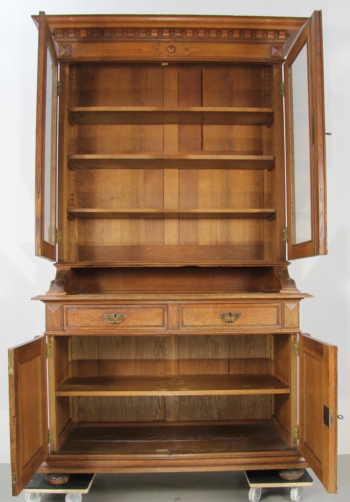 Udstillingsmontre - Egetræ - Levering mulig #1.0